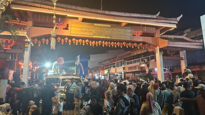 Latest News: Residents Enthusiasticly Participate in Sundanese Tatar Milangkala Cultural Parade in Bogor