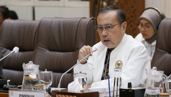 Latest News: DPR Commission IX Asks the Government to Monitor the Health of Residents Around the Jatiwaringin TPA